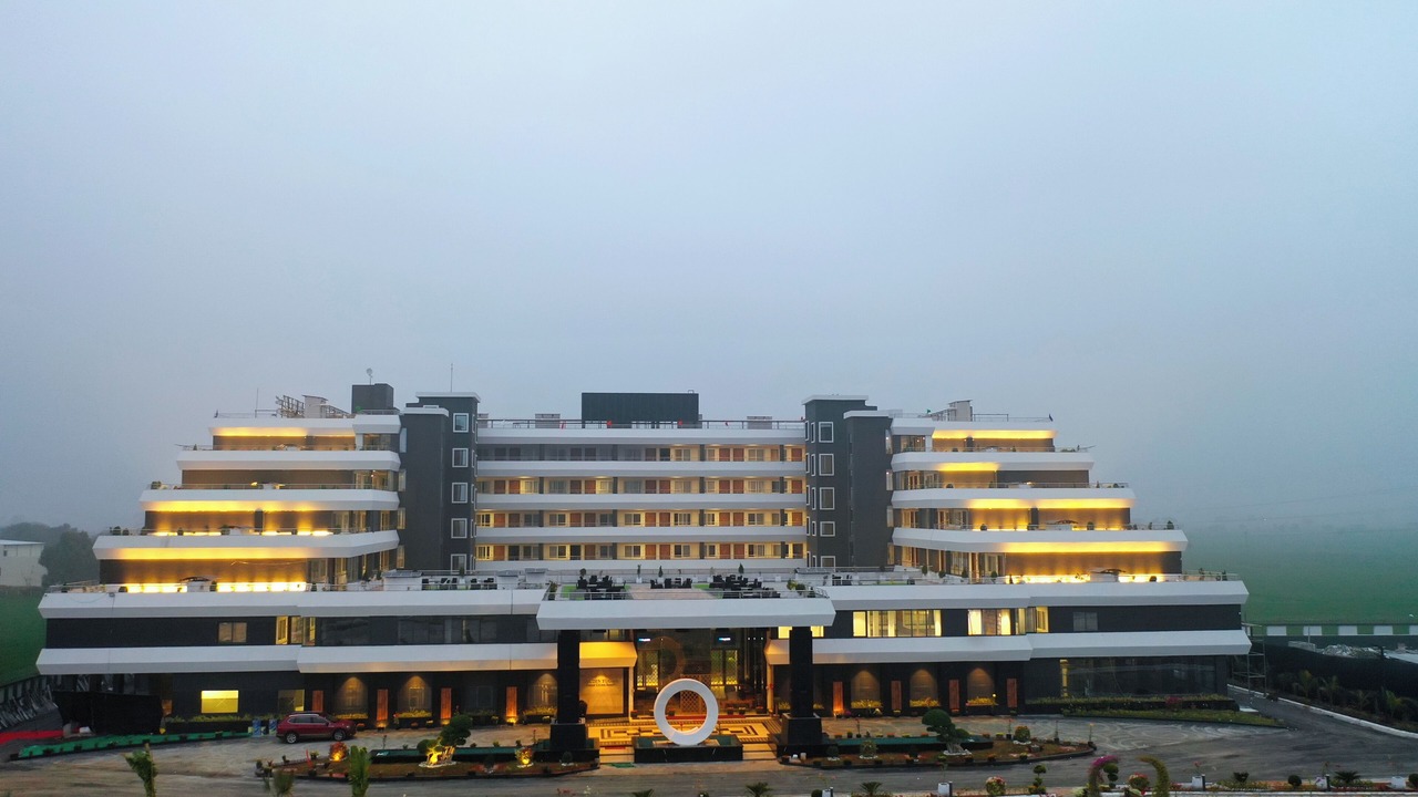 Photo of Outdoor in Sanwer