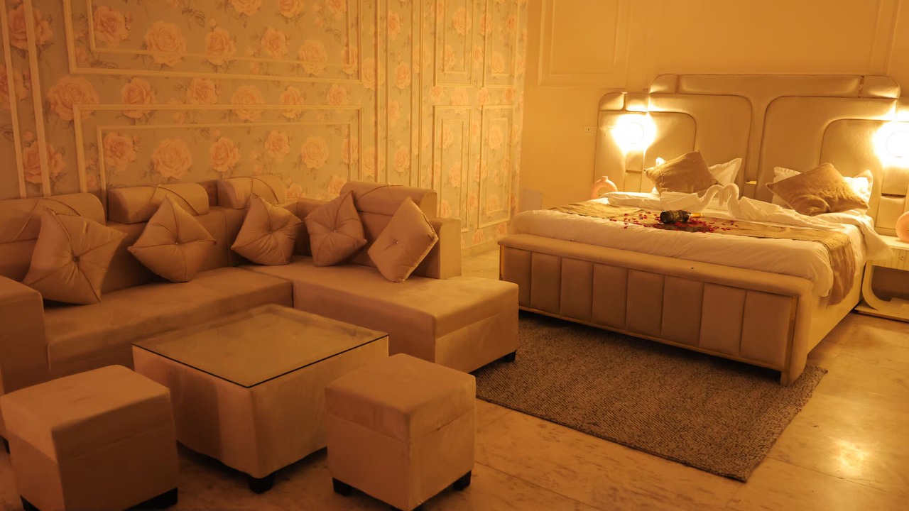 Photo of Bedroom in Pashim Vihar