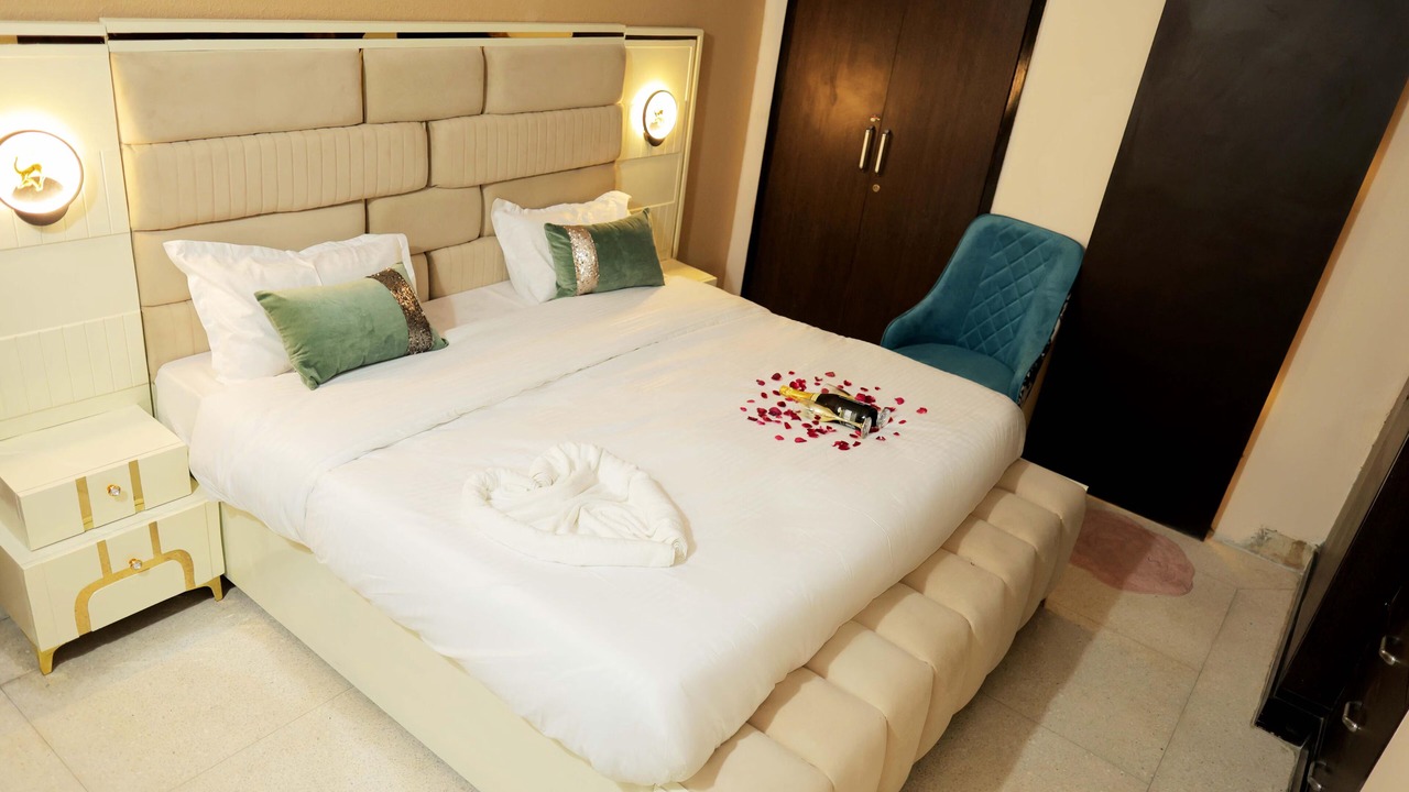 Photo of Bedroom in Pashim Vihar
