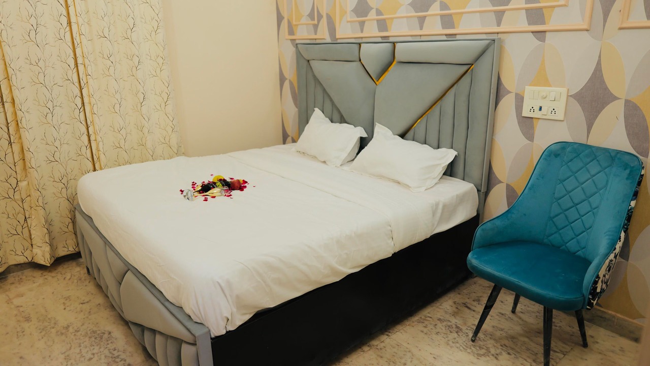 Photo of Bedroom in Pashim Vihar