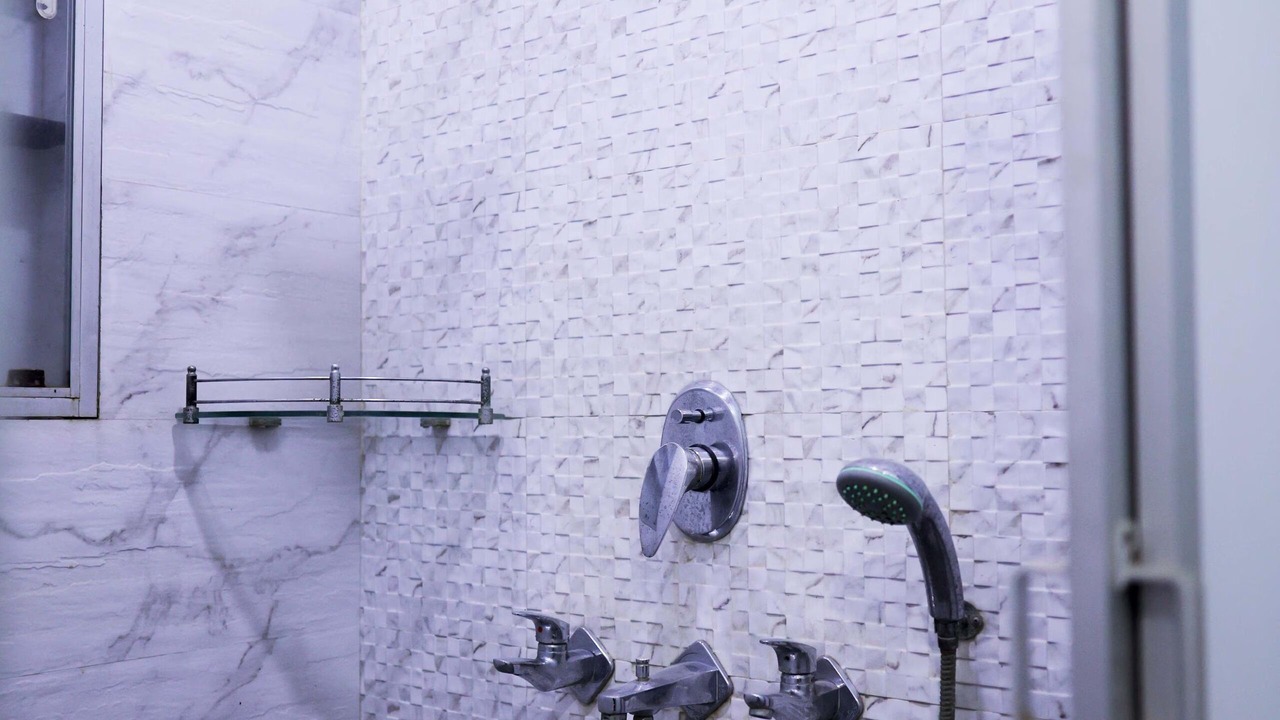 Photo of Bathroom in Pashim Vihar