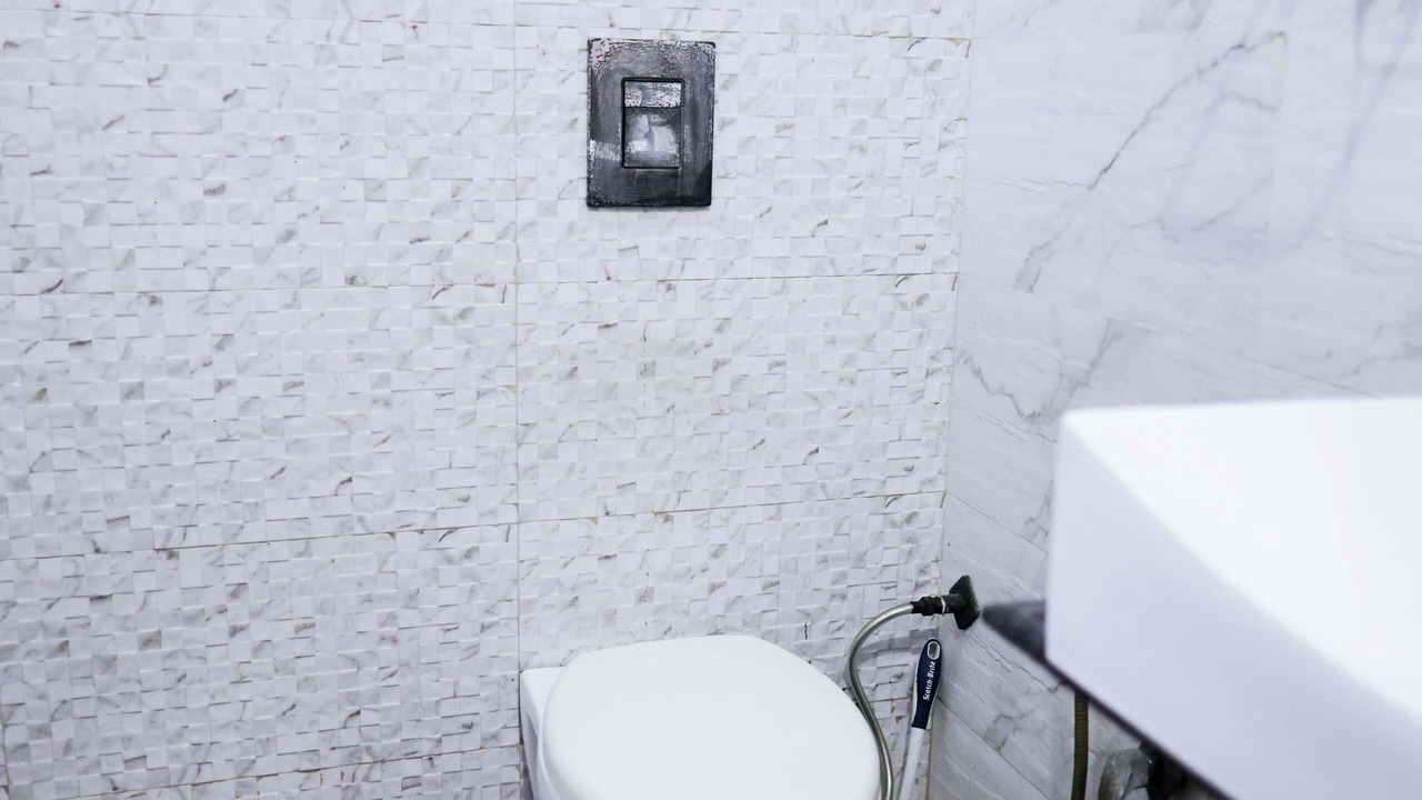 Photo of Bathroom in Pashim Vihar