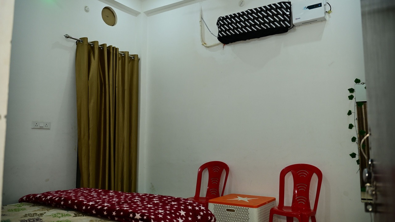 Photo of Bedroom in Faizabad