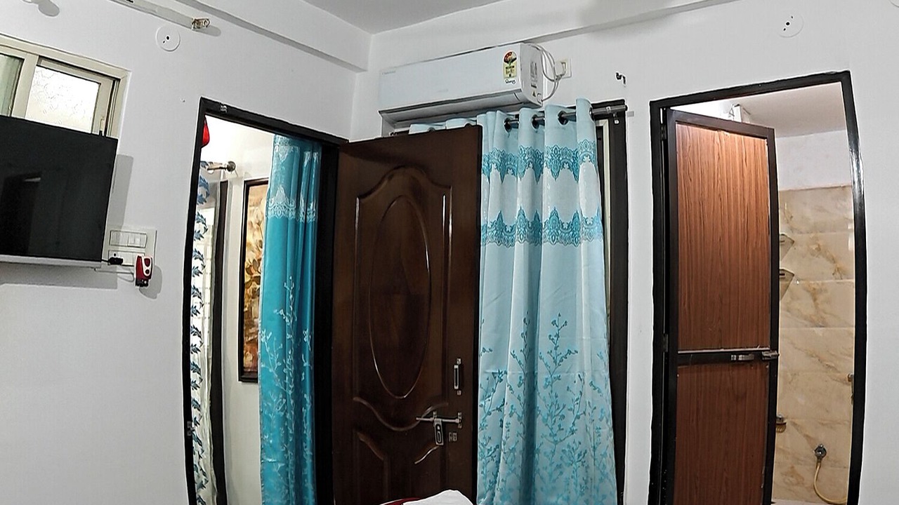 Photo of Bedroom in Ujjain