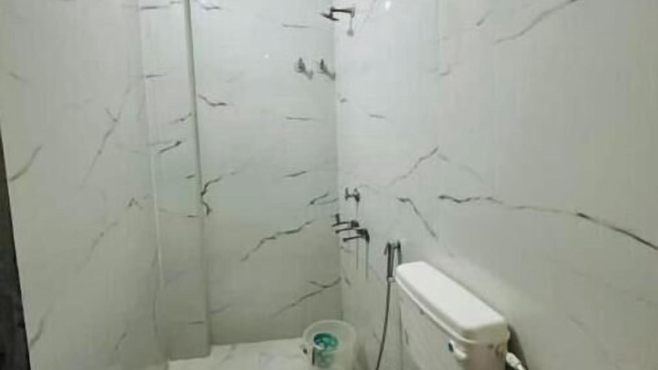 Photo of Bathroom in Jhusi