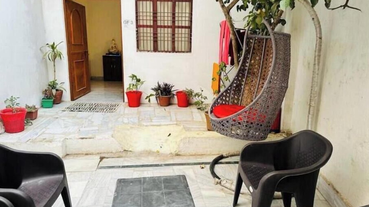 Photo of Patio Balcony in Jhusi