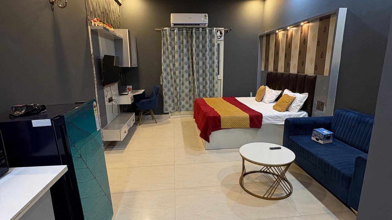 Photo of Bedroom in Greater Noida