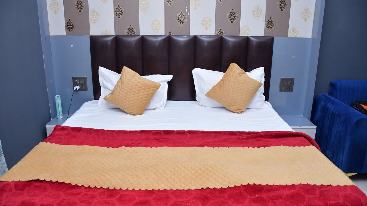 Photo of Bedroom in Greater Noida