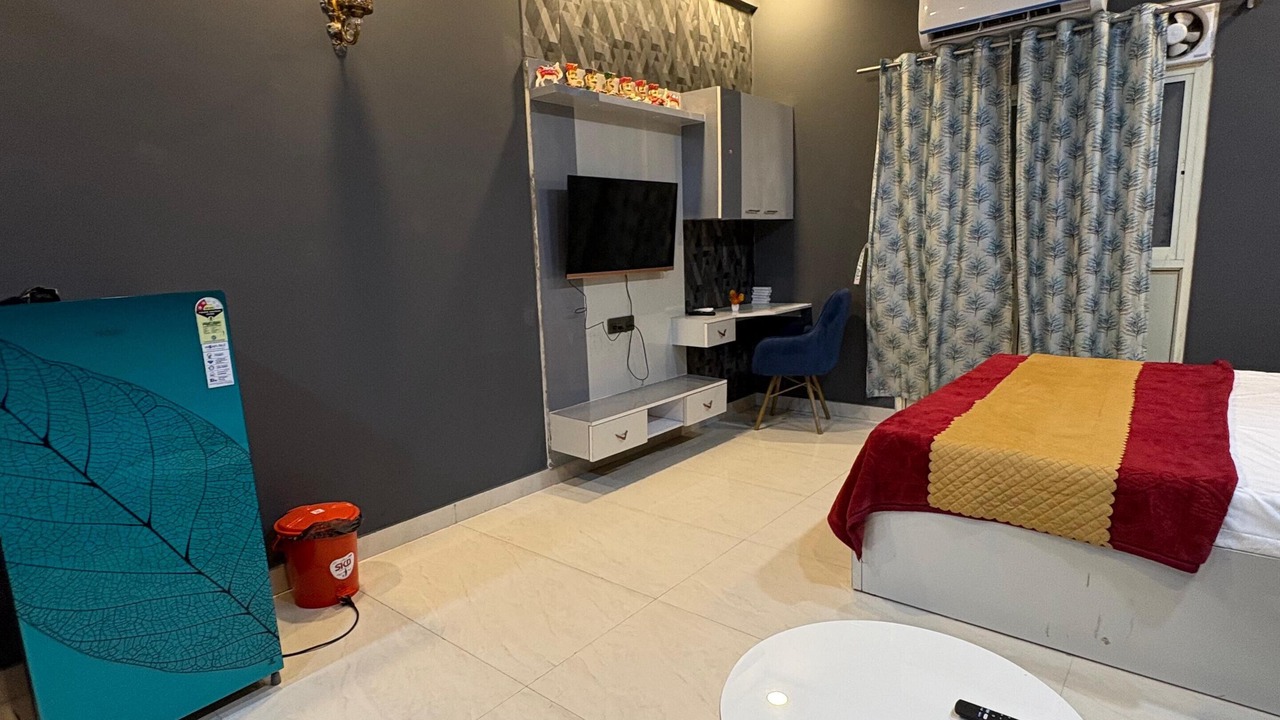 Photo of Bedroom in Greater Noida