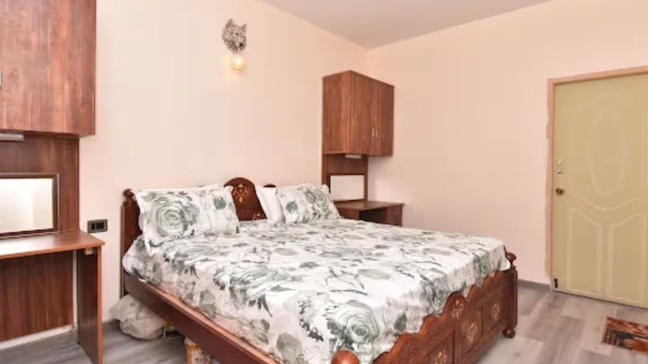 Photo of Bedroom in Egmore