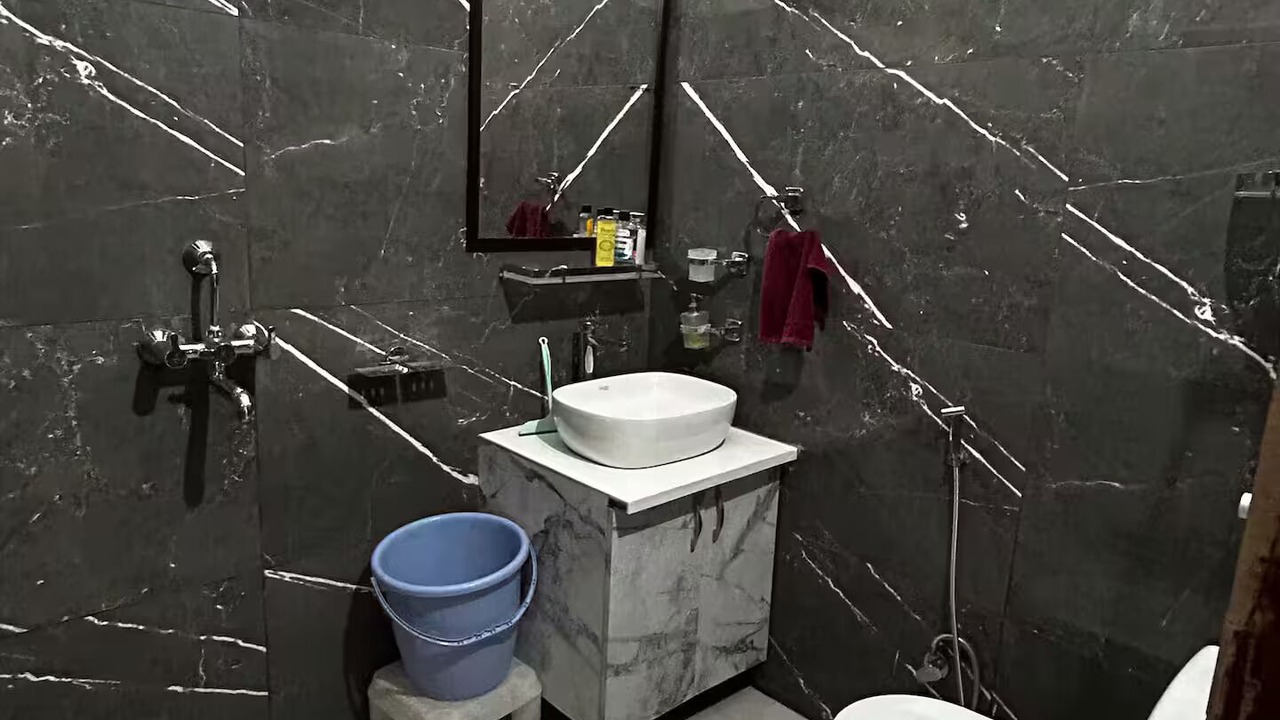 Photo of Bathroom in Sanganer