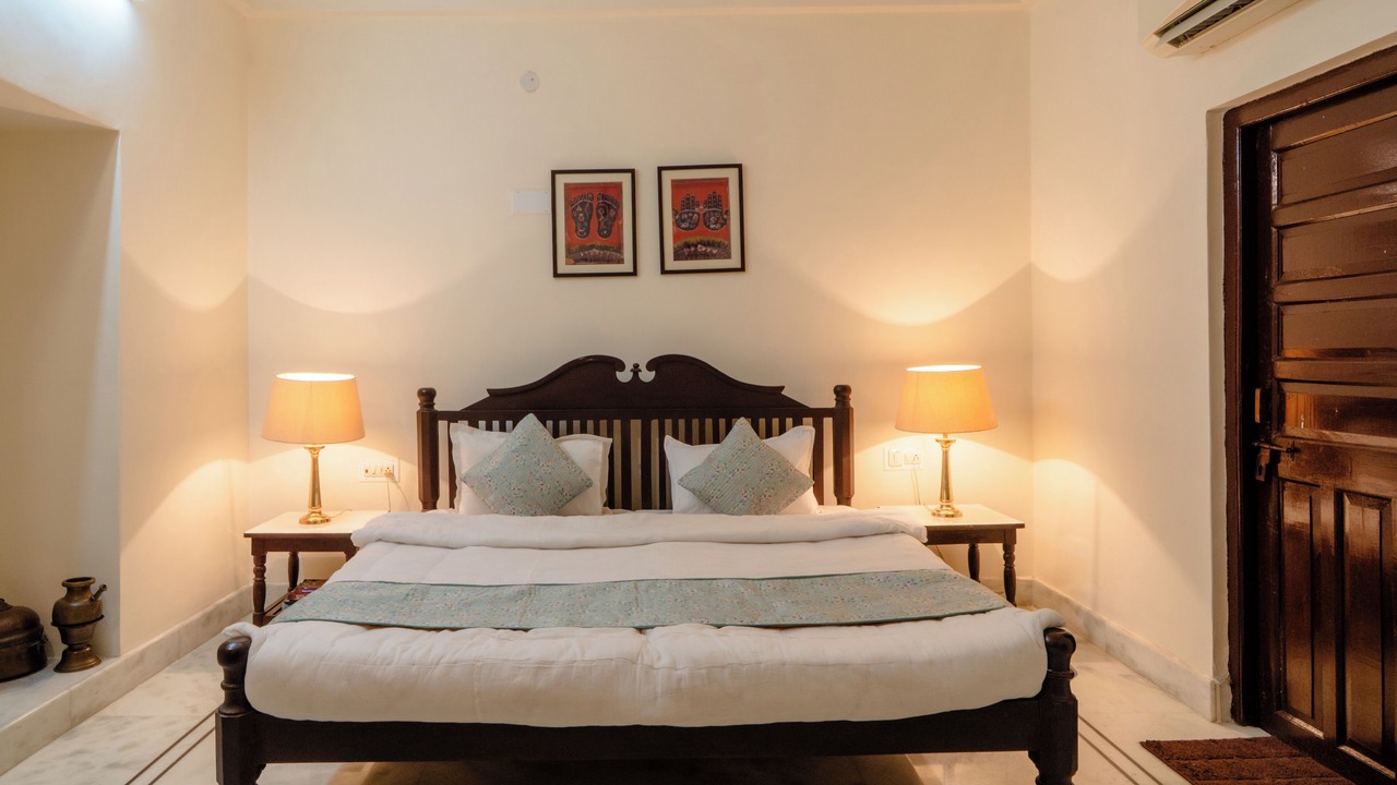 Photo of Bedroom in Bhindar
