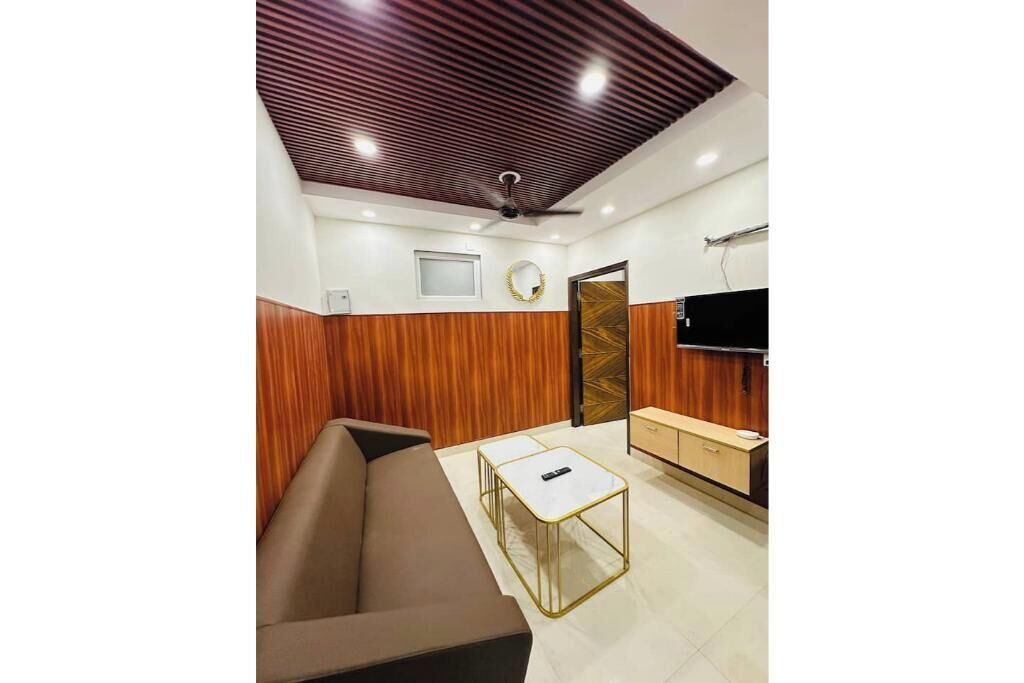 Photo of Livingroom in Delhi Cantonment