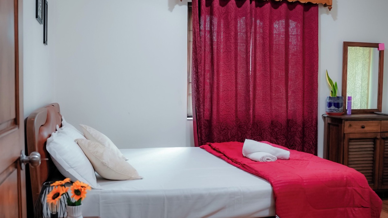 Photo of Bedroom in Siolim