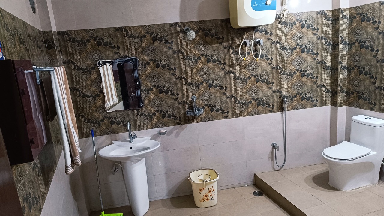 Photo of Bathroom in Varanasi