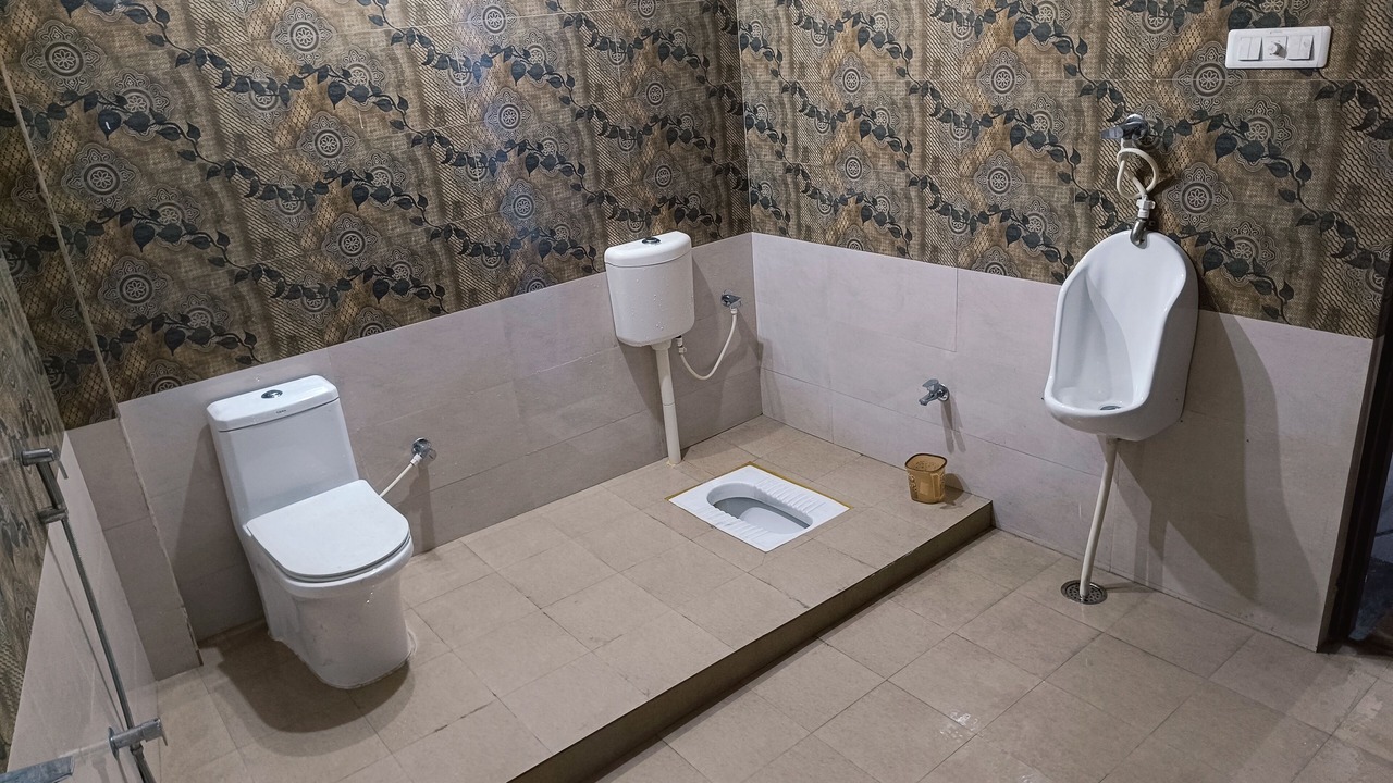 Photo of Bathroom in Varanasi