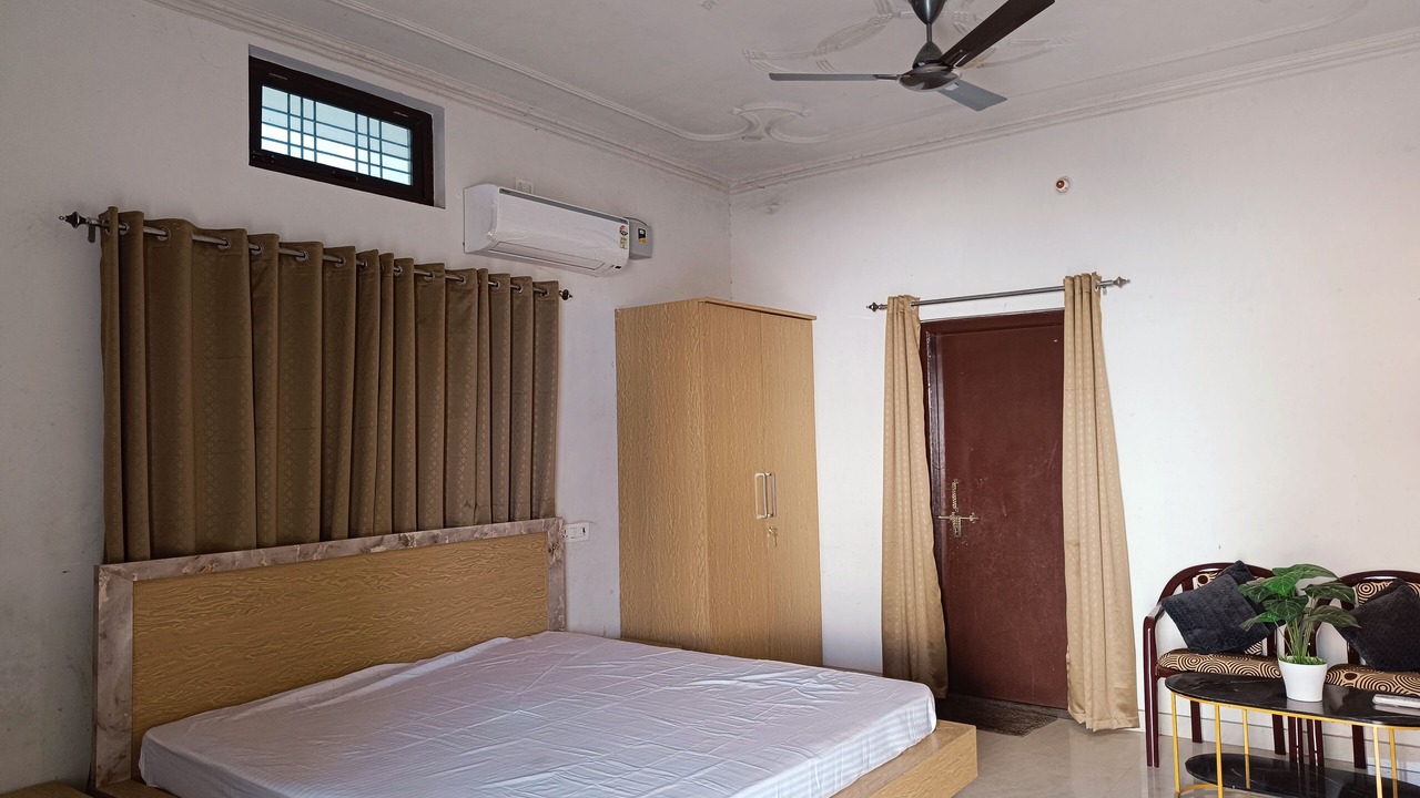 Photo of Bedroom in Varanasi