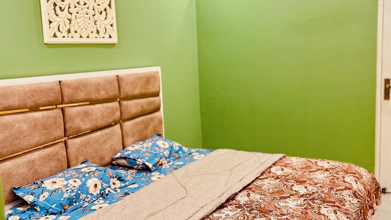 Photo of Bedroom in Greater Noida