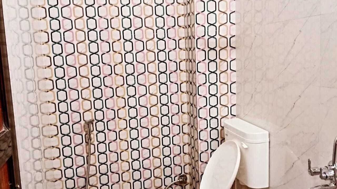 Photo of Bathroom in Varanasi