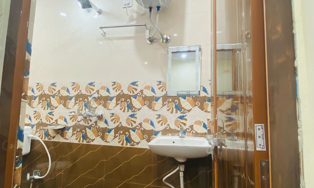 Photo of Bathroom in Varanasi