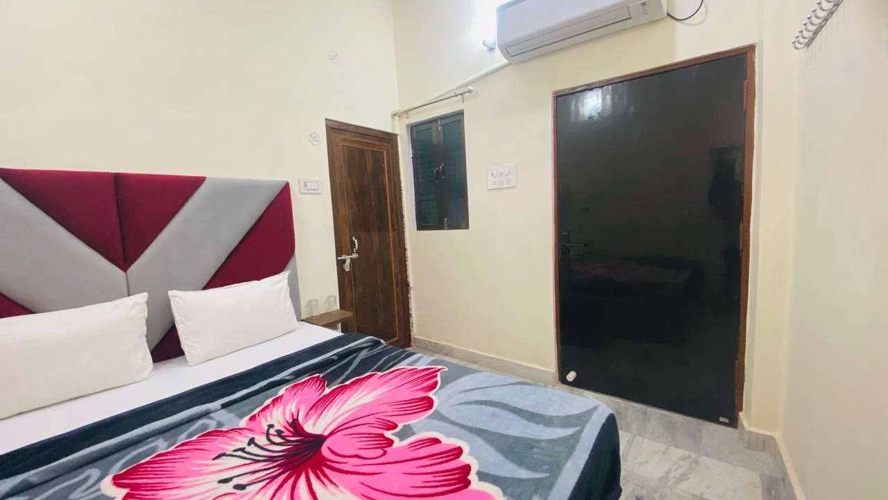 Photo of Bedroom in Varanasi