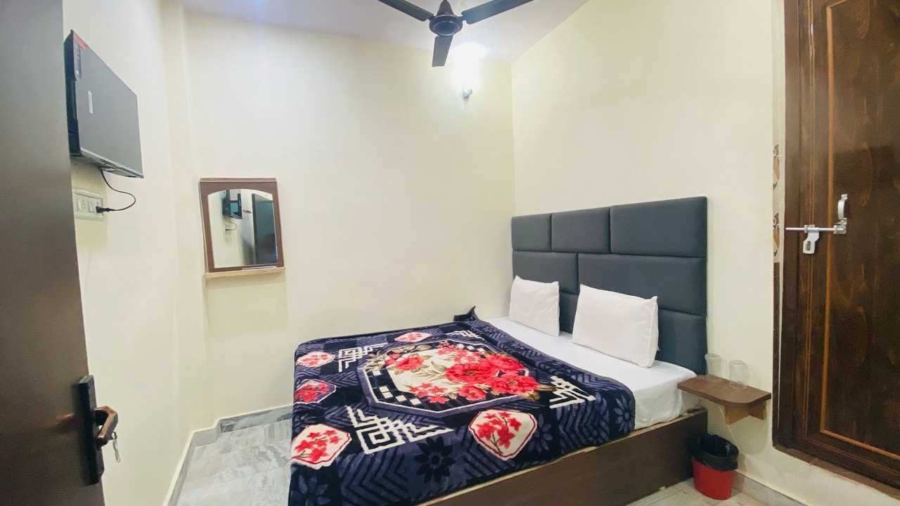 Photo of Bedroom in Varanasi