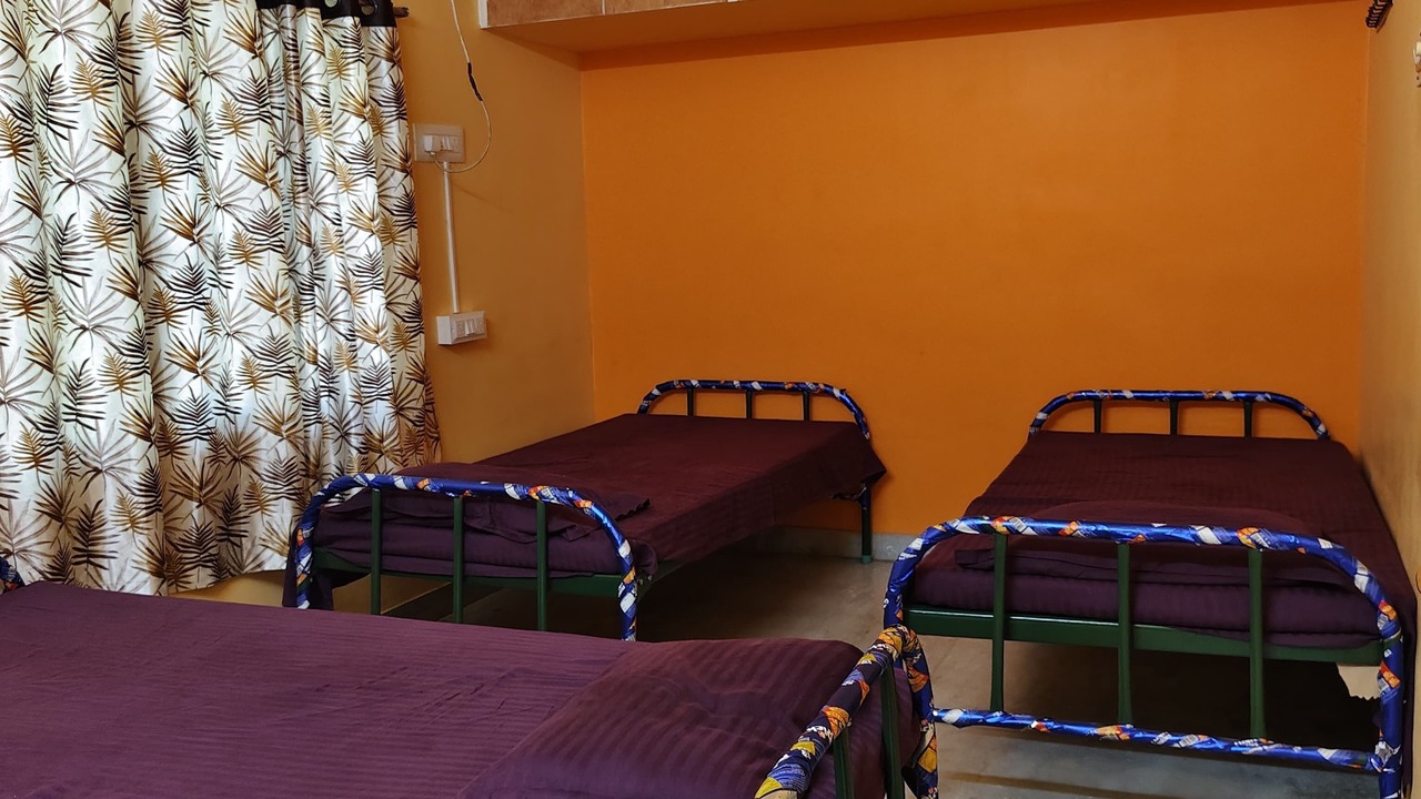Photo of Bedroom in Palayankottai