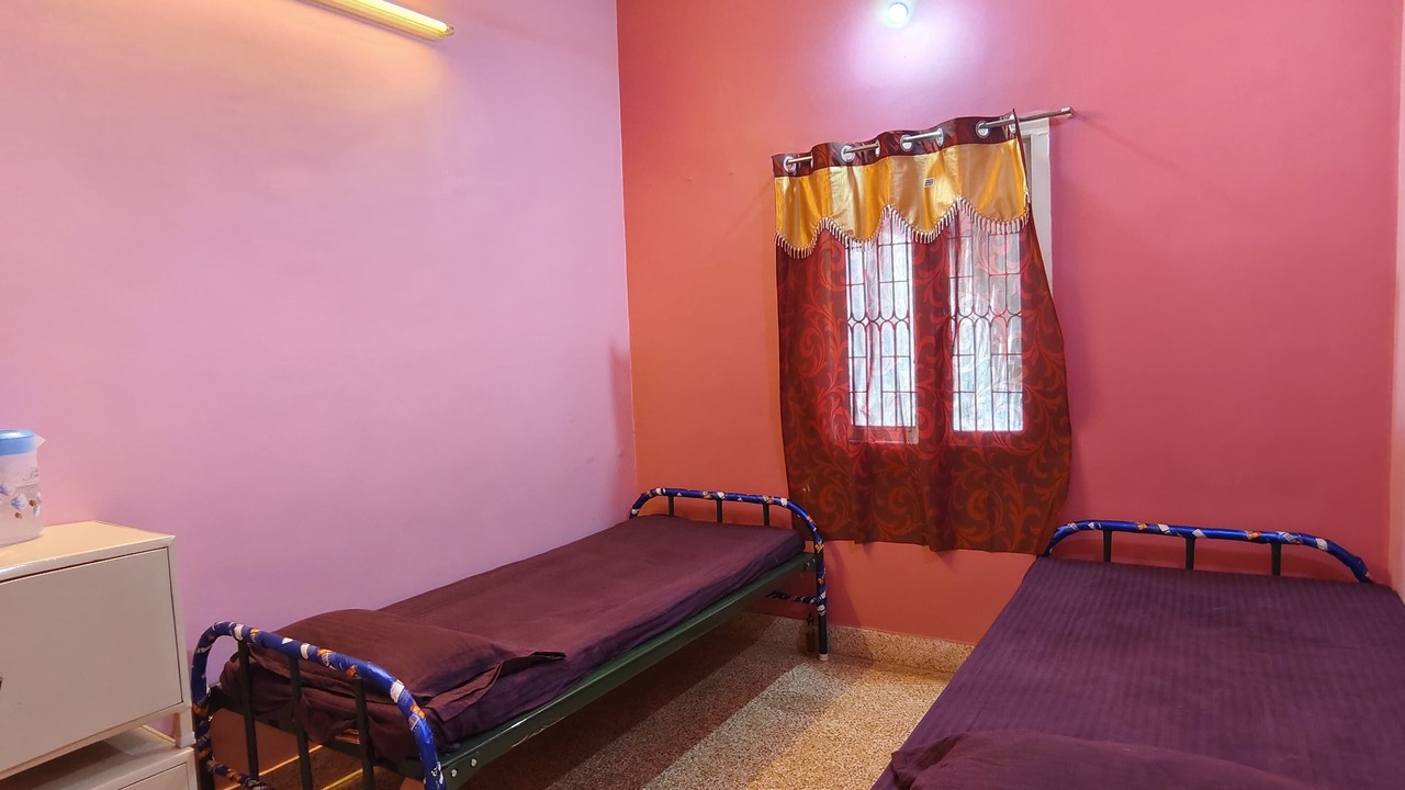 Photo of Bedroom in Palayankottai