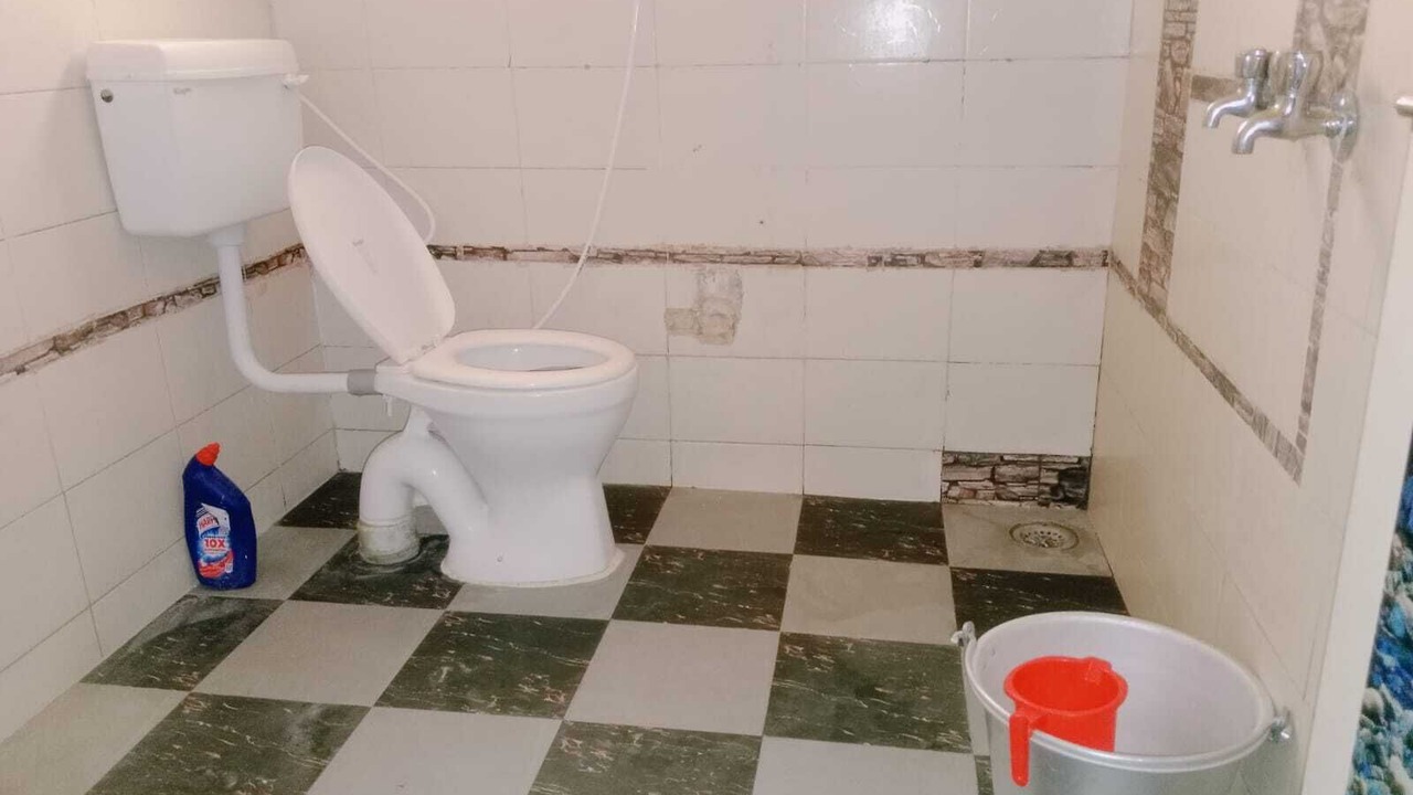 Photo of Bathroom in Palayankottai