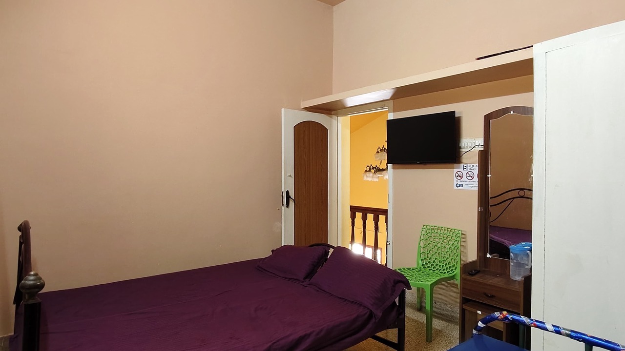 Photo of Bedroom in Palayankottai