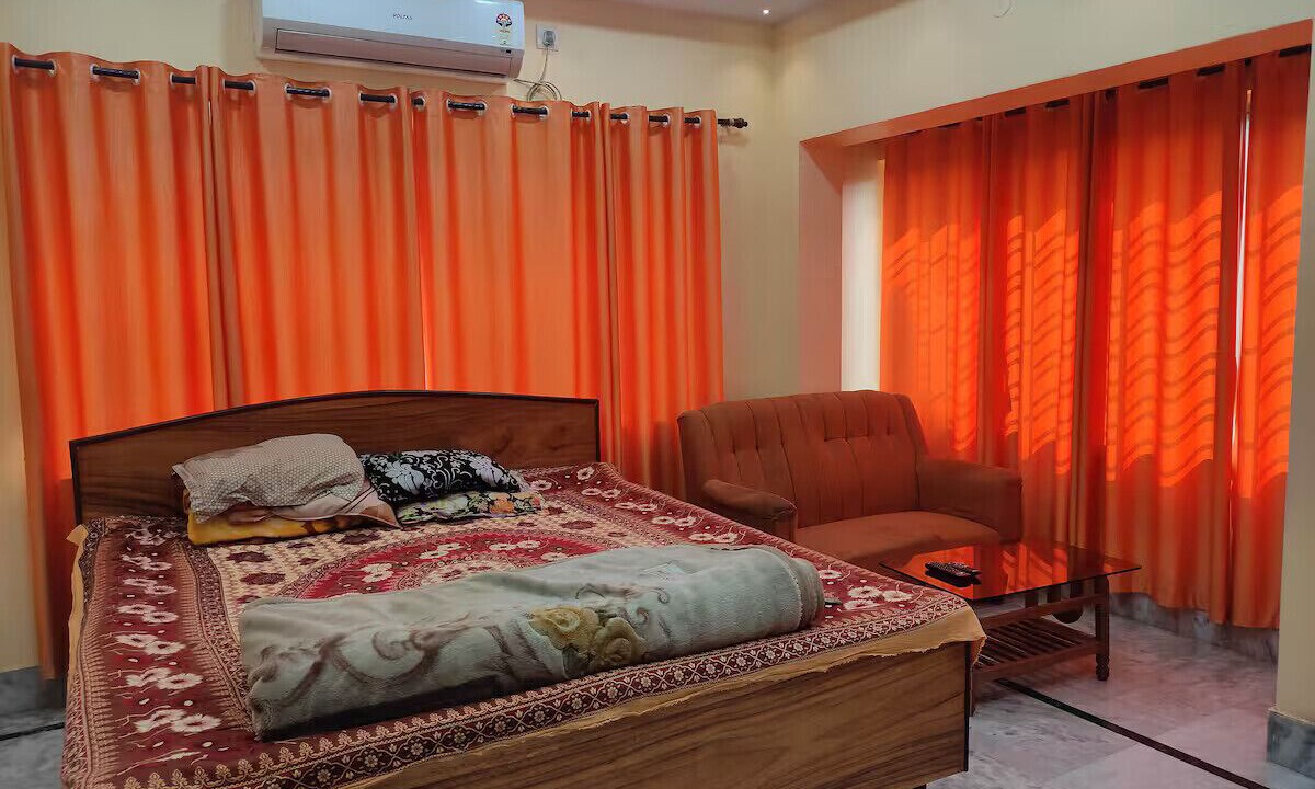 Photo of Bedroom in Mukundapur