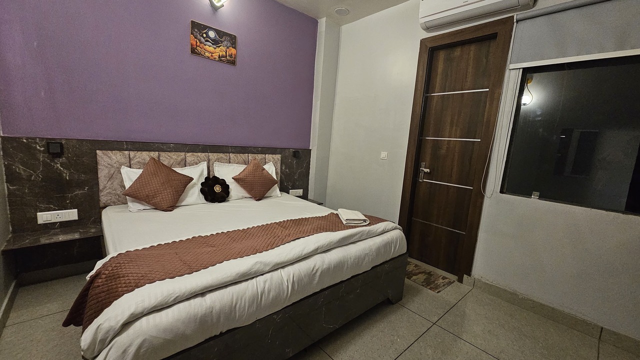 Photo of Bedroom in Noida