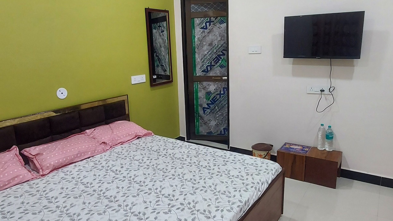 Photo of Bedroom in Ujjain