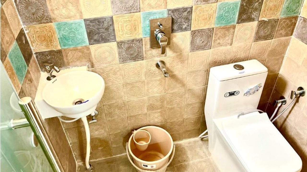 Photo of Bathroom in Orchha