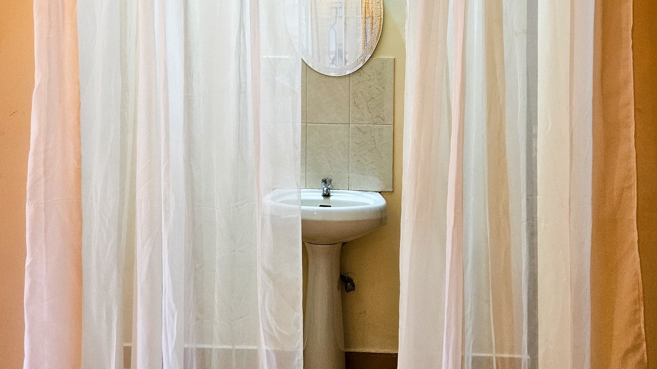 Photo of Bathroom in Candolim