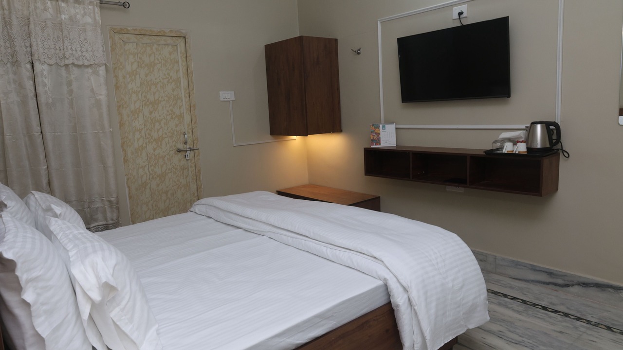 Photo of Bedroom in Varanasi