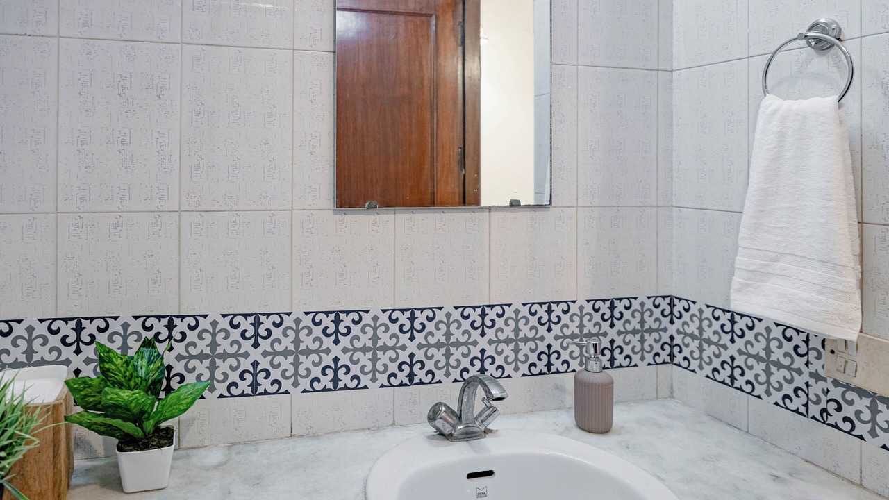 Photo of Bathroom in Hauz Khas Village
