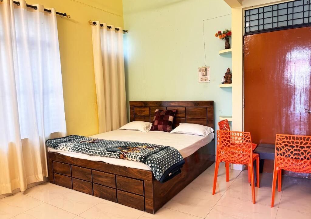 Photo of Bedroom in Allahabad