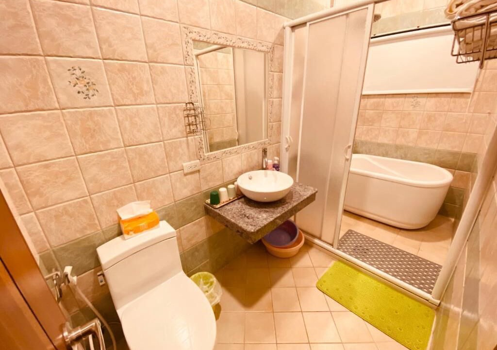 Photo of Bathroom in Eluan