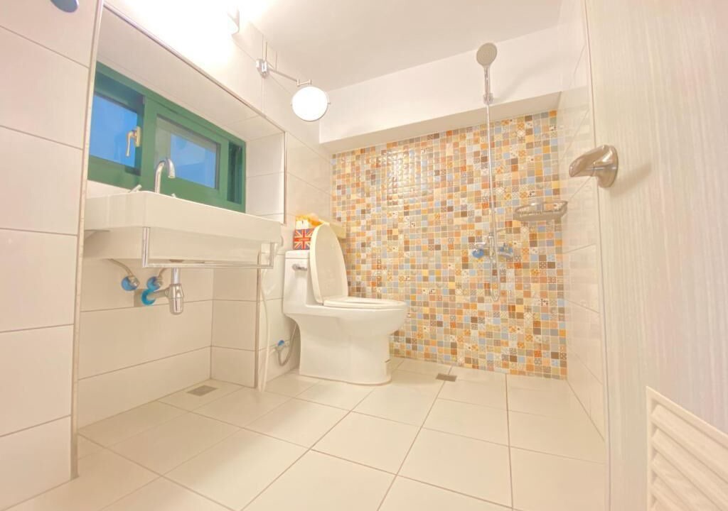 Photo of Bathroom in Eluan