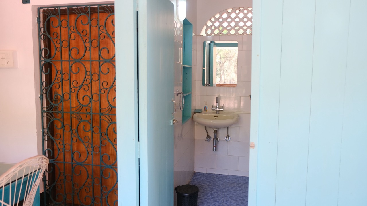 Photo of Bathroom in Vagator