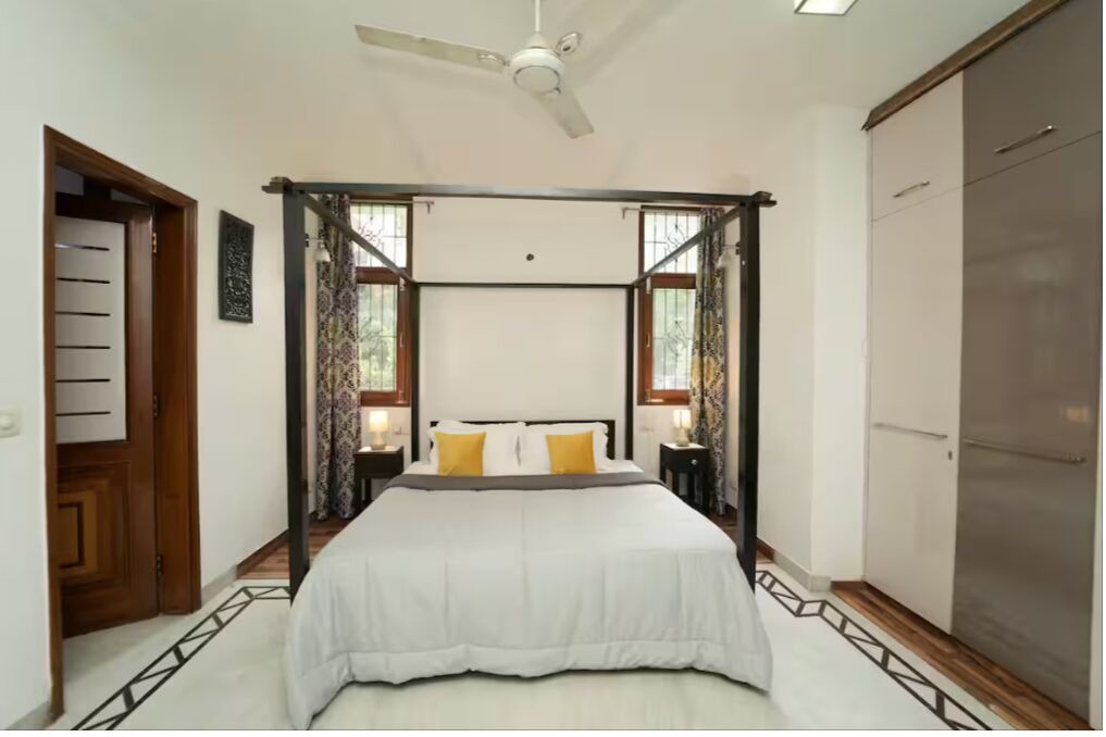 Photo of Bedroom in Defence Colony