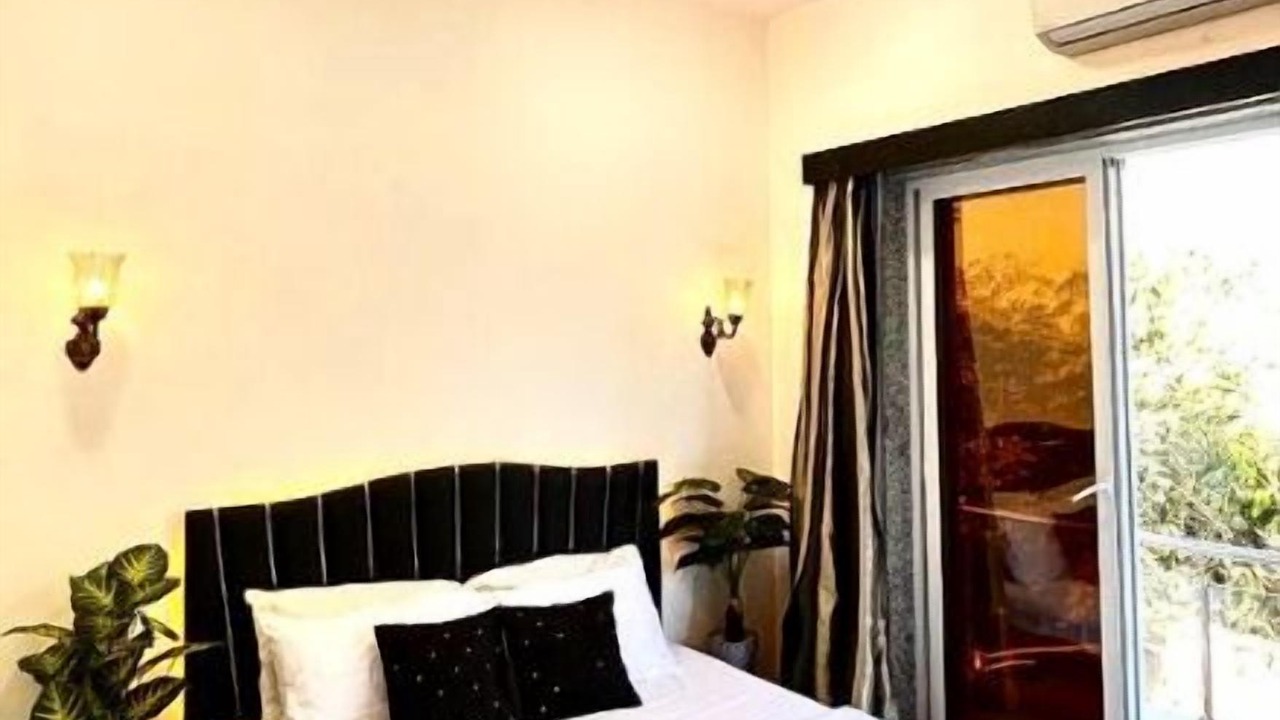 Photo of Bedroom in Arsiwalla Villa
