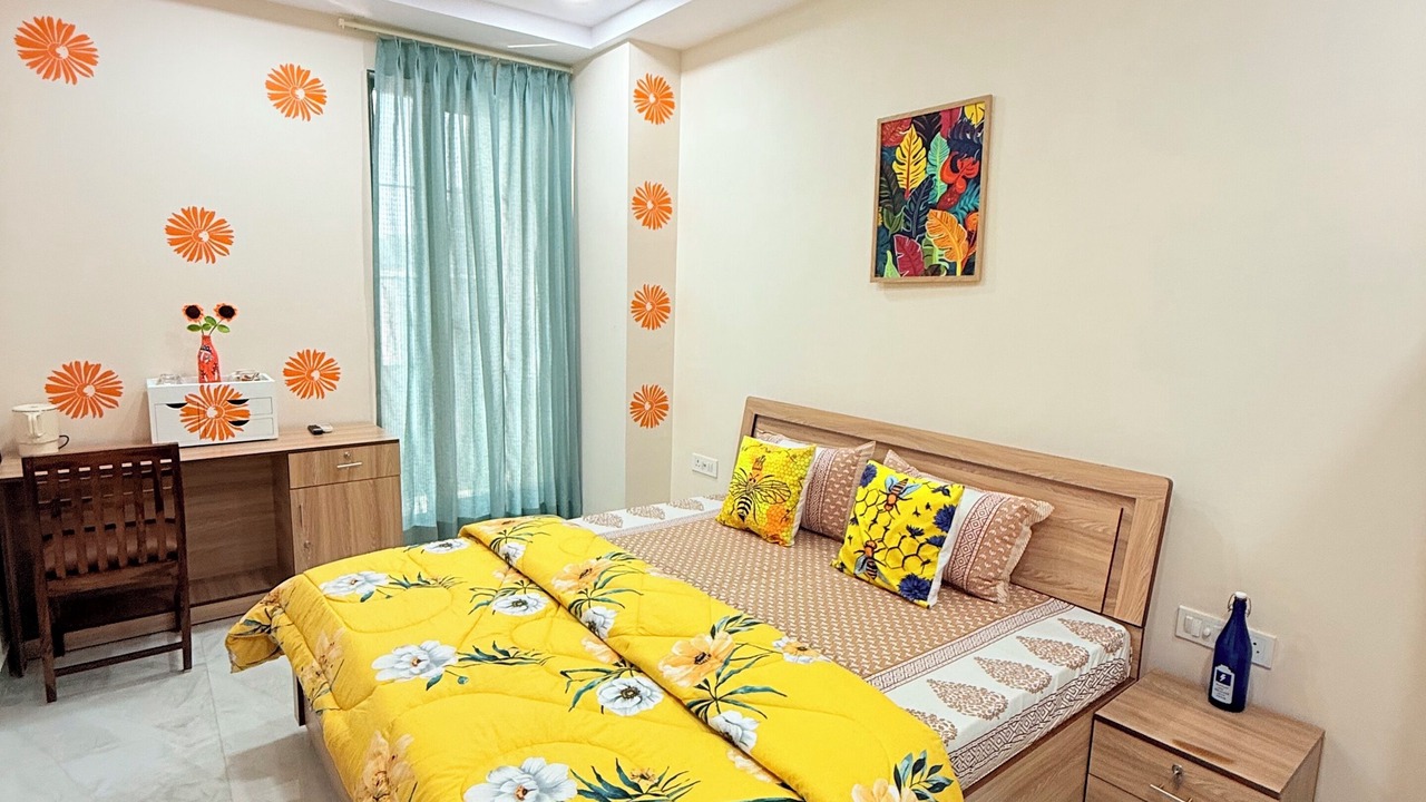 Photo of Bedroom in C-Scheme