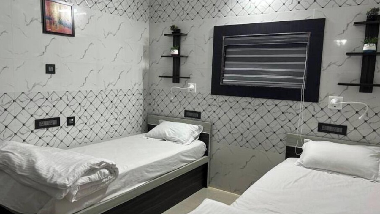Photo of Bedroom in Jayadev Vihar