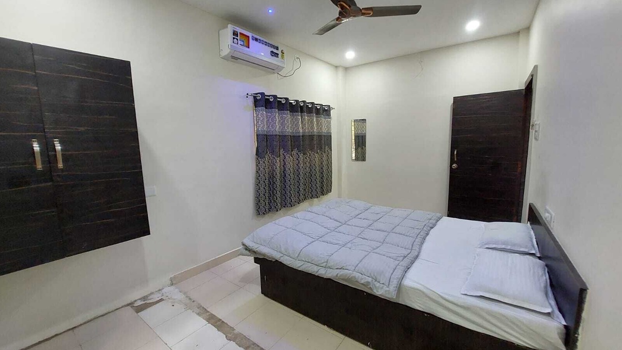 Photo of Bedroom in Ujjain