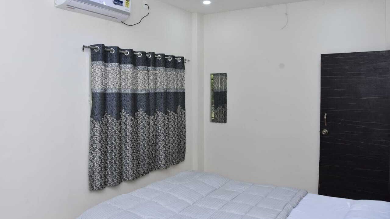 Photo of Bedroom in Ujjain