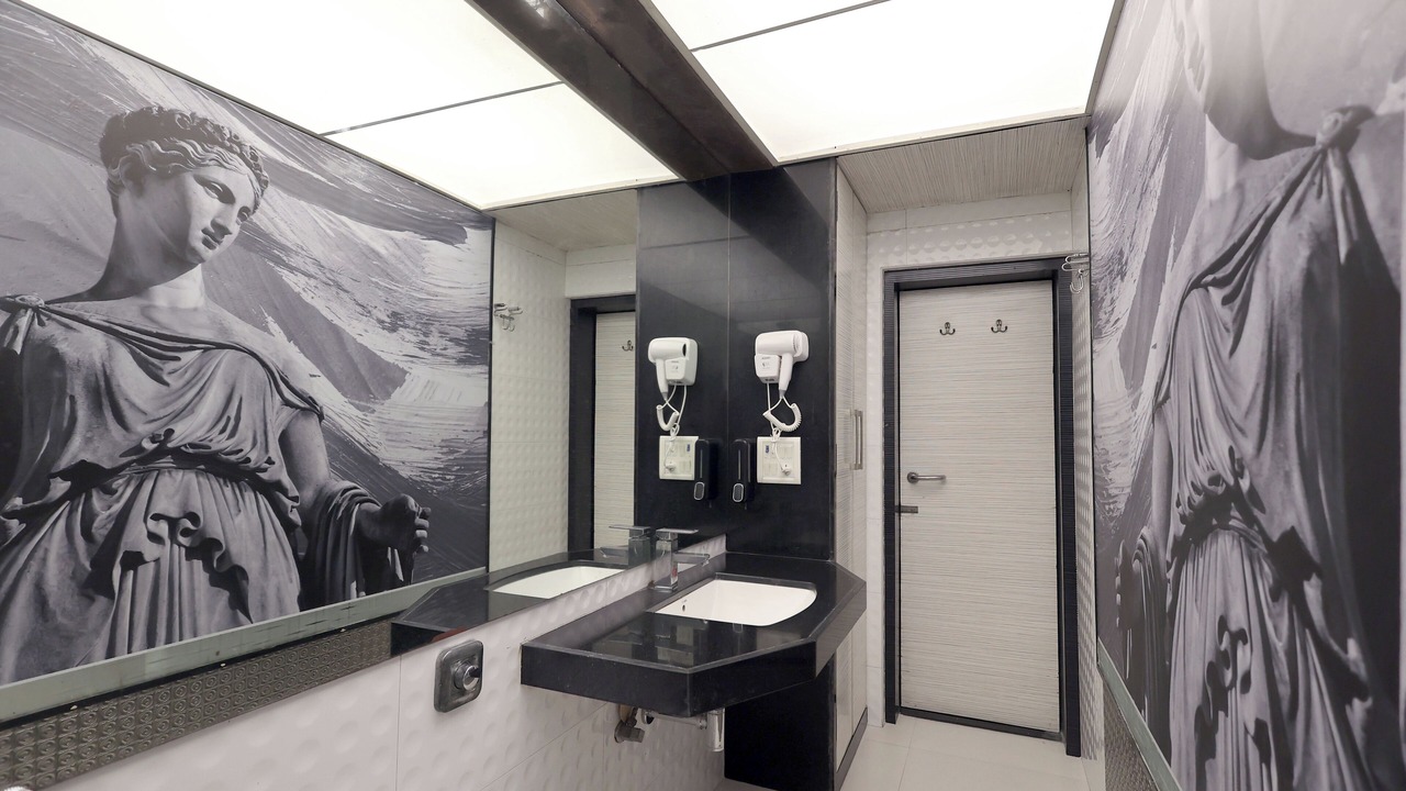 Photo of Bathroom in Kandivali East
