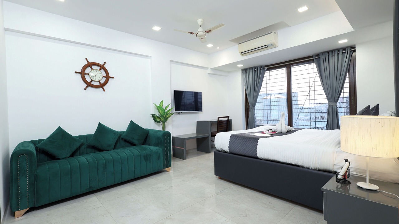 Photo of Bedroom in Malad East