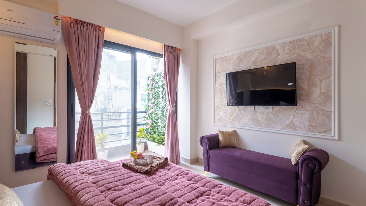 Photo of Bedroom in Sainik Farm